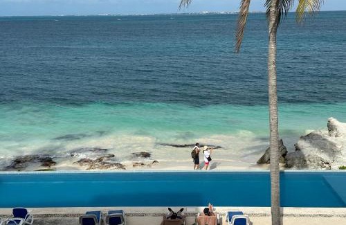 Zona Hotelera Casa | Casa Playa Tortugas - CANCUN Oceanfront Villa