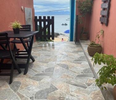 Praia de Aracatiba Casa | Casa Quintal - Pé na Areia - Araçatiba Ilha Grande