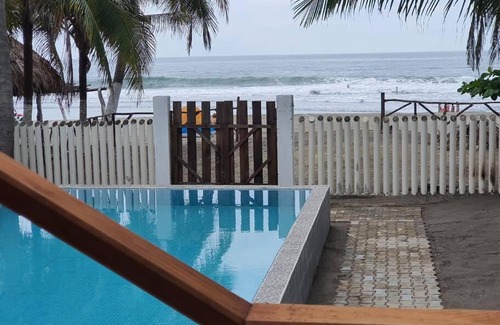 Puerto Arista Casa | Casa Rústica, Sofía, Frente al mar en Puerto Arista