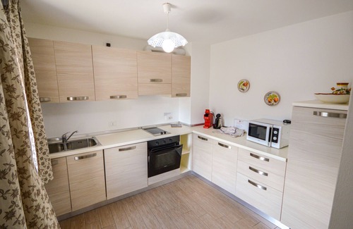 Ovasta Apartamento | Casa Rasat by Interhome