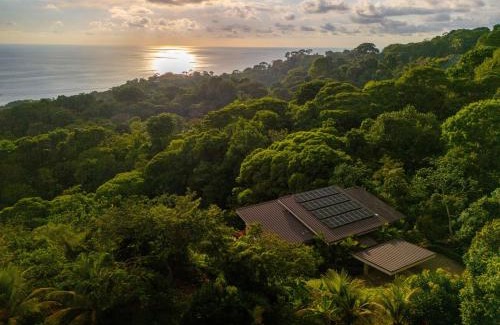 Dominical Villa | Casa ReSol - by Pura Villas