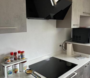 Cava dʼAliga Casa | Casa RI CUCINI