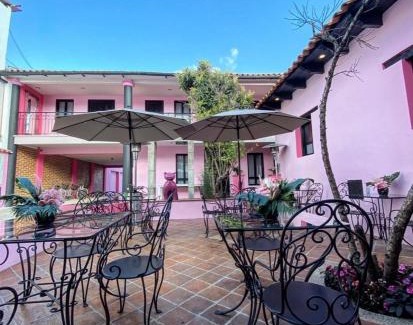 Barrio de Mexicanos Hotel | Casa Rosa Hotel & Spa