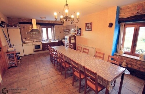 Basconcillos del Tozo Cabaña | Casa Rural La Bernarda para 16 personas