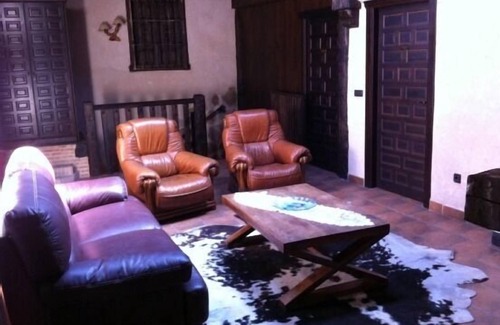 Campillo de Altobuey Cabaña | Casa Rural Abuelo Perico para 14 personas