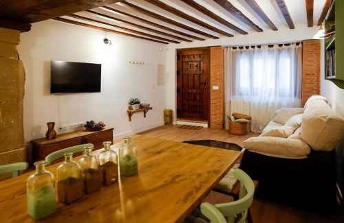 Huete Casa | Casa Rural Ciudad de Luna