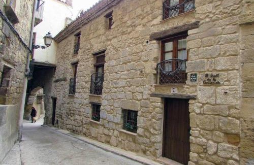 Horta de Sant Joan Casa | Casa rural con mucho encanto en un entorno mágico