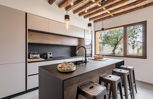 Guadamur Casa | Casa Rural de Ancos es una finca urbana de lujo de más de 400 m2