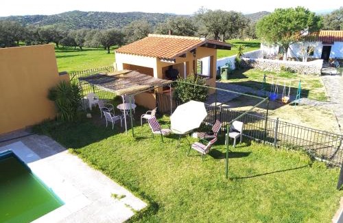 Monesterio Chalet De Esquí | CASA RURAL LA CABRA DEL MEDIO