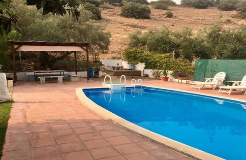 Iznajar Cabaña | Casa Rural la Joya Ideal para disfrutar su estancia en familia o amigos