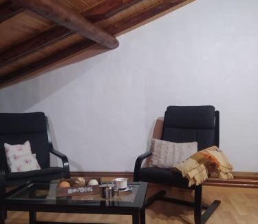 Sigues Casa | Casa Rural La Maestra