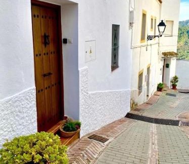 Istan Casa | Casa Rural Manantial de las Jaras
