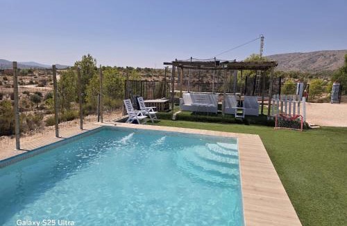 Elda Chalet De Esquí | Casa Rural Natur Libre