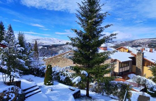 Hoyos del Espino Casa | Casa Rural Villa Rosario