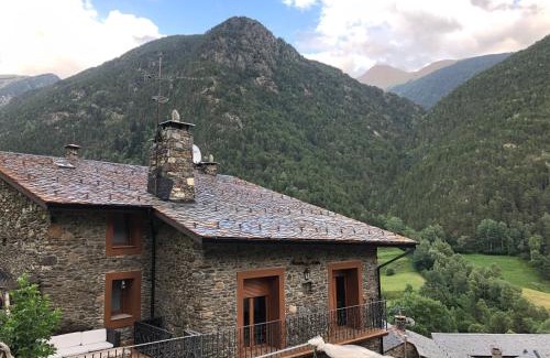 Llorts Chalet De Esquí | Casa Rustica Cabanes