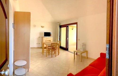 Trinita d'Agultu Apartamento | Casa Smeralda - Piscina e vista sul Mare!