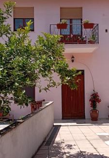 Orosei Apartamento | Casa Saba Lupino