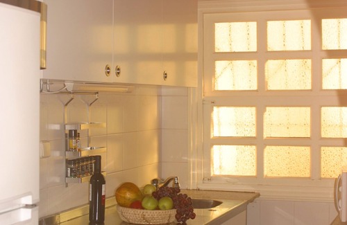 Chayofa Casa | Casa Sarita - colorida casa vacacional con piscina en el soleado sur de Tenerife