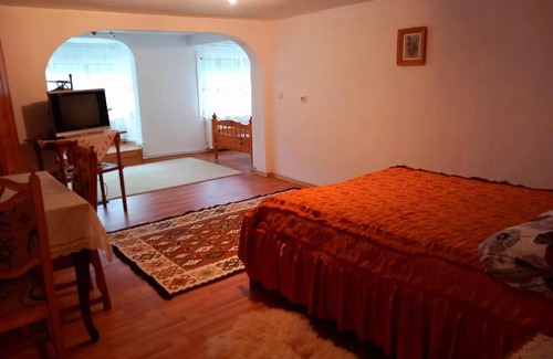 Malini Casa | Casa Simerea