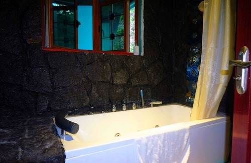 San Rafael de Heredia Casa | Casa Spa Room With Tub, spa Services and Turkish Bath