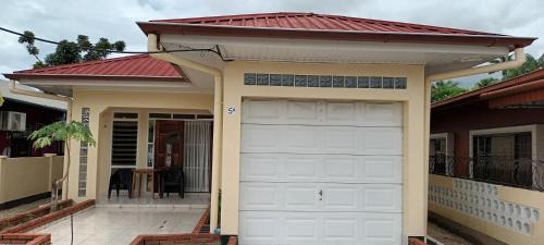 Paramaribo Casa | Casa Tawajakoera