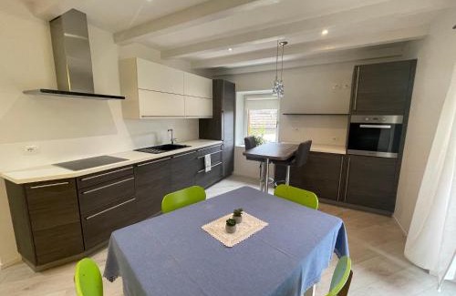 Ziano di Fiemme Apartamento | Casa Tilì