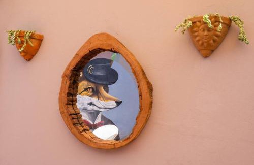 Luis Jiménez Figueroa Villa | Casa Tiptón - Artsy in the City