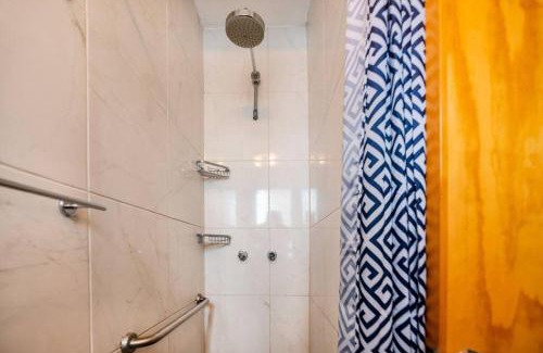 Luis Jiménez Figueroa Villa | Casa Tiptón - Artsy in the City