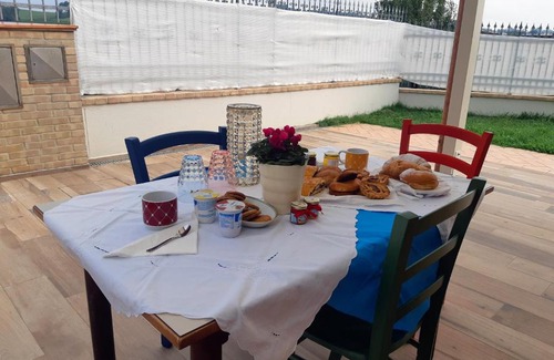 Maiolati Spontini Cama Y Desayuno | Casa Vandina