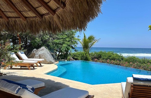 Troncones Casa | Casamar, beach front estate on Troncones Point