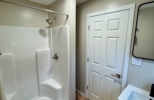 Lake Placid Hotel | Cascade Inn