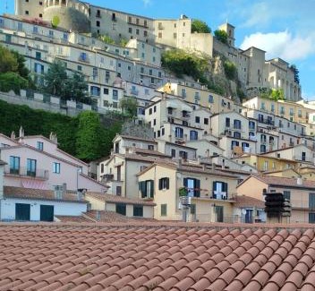 Muro Lucano Casa | Casetta con VISTA CASTELLO e PARCHEGGIO COMODO