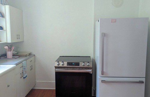 North Augusta Cabaña | Casey's Cottage- Georgia Ave