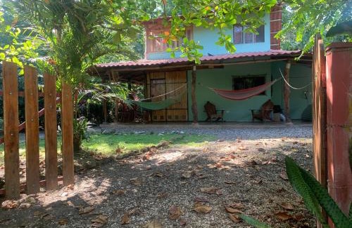 Cabuya Casa | Casita de los Sueños