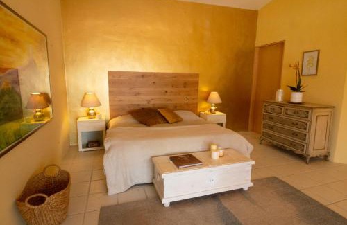 Lomas de Cocoyoc Villa | Casita Perla Sustainable Villa with Mountain View, Long Pool, King, Grill