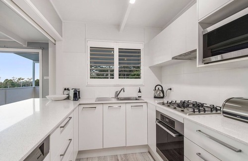 Laurieton Casa | Castaway - Your mountain retreat with lake views