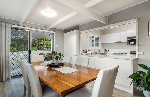 Laurieton Casa | Castaway - Your mountain retreat with lake views