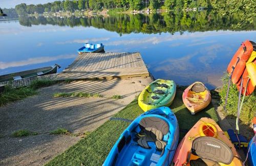 Newaygo Apartamento | Castaways Cottage on Croton Pond #1