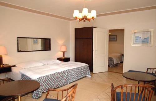 Gyenesdias Apartamento | Castelinho Apartmanház