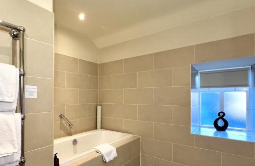 Harlech Hotel | Castle Cottage Inn