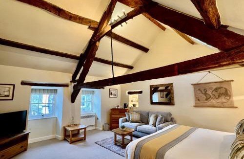 Harlech Hotel | Castle Cottage Inn