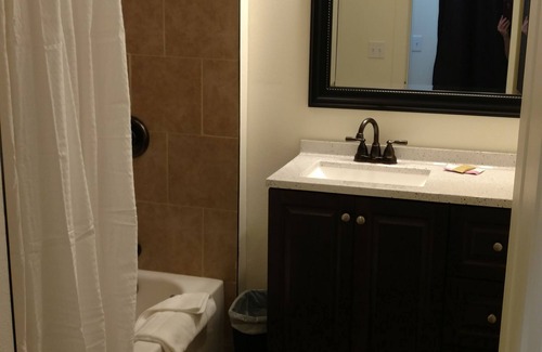 Lovell Hotel | Cattlemen Motel