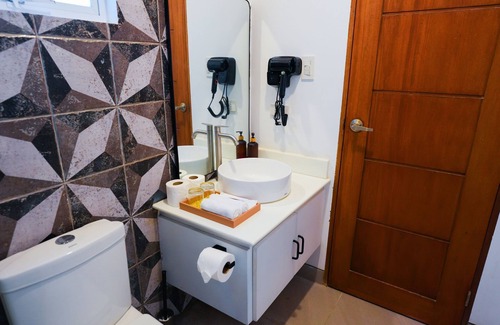 Concepcion Casa | Caza Guesthouse Iyang