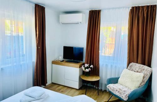 Colibita Casa | Cazare Colibița Casa Lipan cu jacuzzi, foișor și loc de joacă