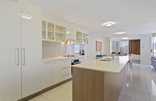 Rockhampton Casa | CBD Luxury Accommodation