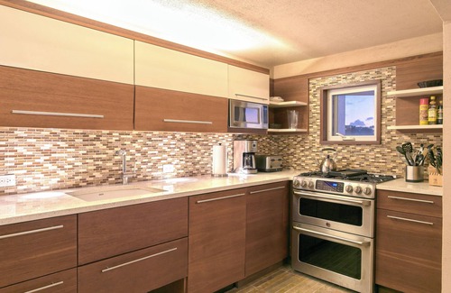The Valley Villa | CeBlue Luxury Villas- 5 King Suites + Bunk Bed & Hotel Amenities! Perfect for Families!