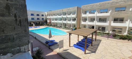Village Road Apartamento | Cecelia Resort private chalets BeachAccess for Families, Near Airport