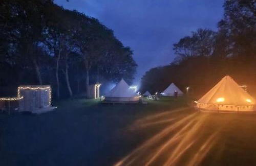 Cwrt Otro | Cefn Crib Glamping