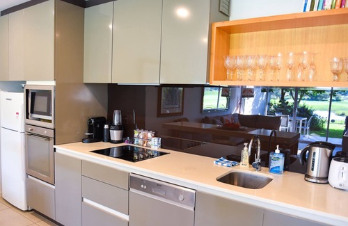 Magenta Shores Casa | Cely's Place at Magenta Shores