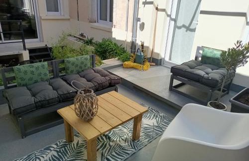 Saint - Aubin - Dupuy Apartamento | Central St Aubin dans un écrin de verdure